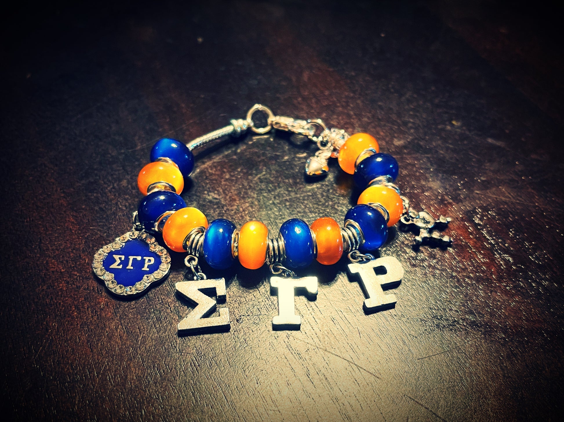 Sigma Gamma Rho Charm Greek Letter Beaded Bracelet | 10mm - 550strong